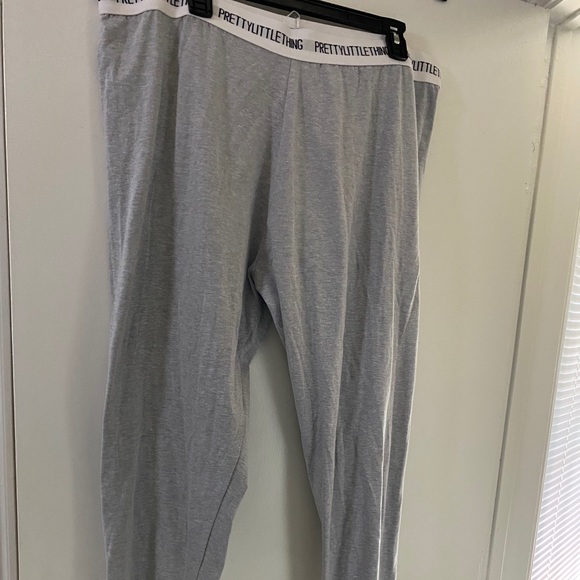 Pretty little things gray leggings plus size - Picture 1 of 3